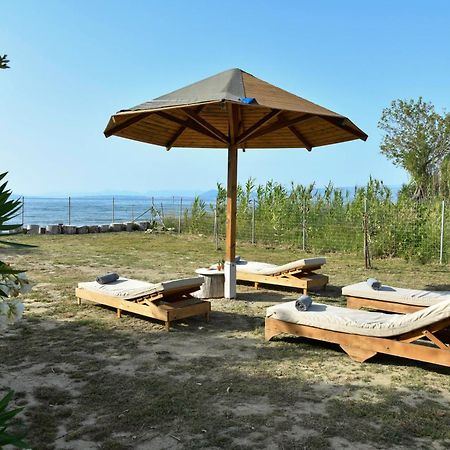 Vasilikis Sea House Villa Lefkímmi Eksteriør bilde