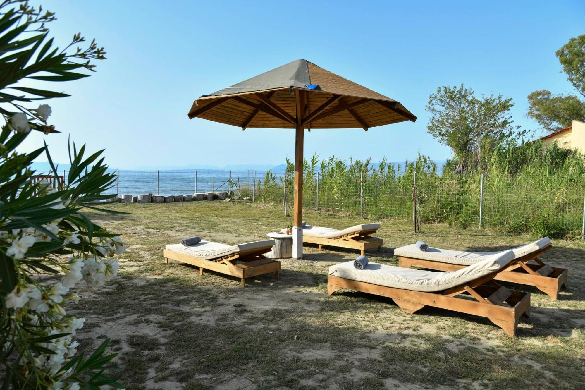 Vasilikis Sea House Villa Lefkímmi Eksteriør bilde